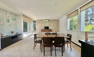 Chalet con pileta en Sierra de los Padres