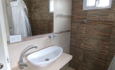 Excelente Duplex en zona El Pinar- La Lucila de Mar!!