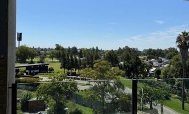 Departamento 3 ambientes en venta en  Greenville Polo