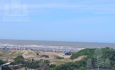 |EDIFICIO EIFER X| | PREMIUM| |FRENTE AL MAR| |FRENTE AL MUELLE|