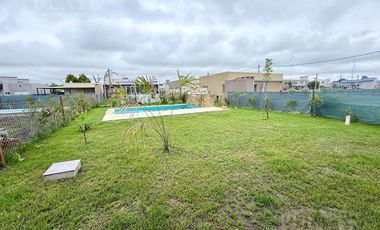 Casa en Laguna Azul II a Metros del Ingreso