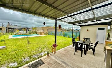 Casa en Laguna Azul II a Metros del Ingreso