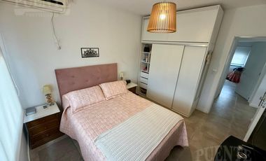 Casa en Laguna Azul II a Metros del Ingreso