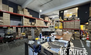 Galpón + oficinas + casa