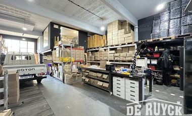 Galpón + oficinas + casa