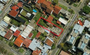 Galpón sobre lote de 394m2