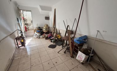 Casa en Venta en Barrio Matheu con Cochera