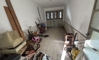 Casa en Venta en Barrio Matheu con Cochera