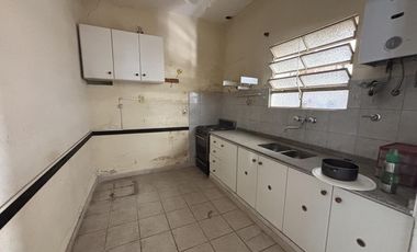 Casa en Venta en Barrio Matheu con Cochera