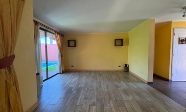 EXCELENTE CASA CONDOMINIO 4D, CIUDAD DE LOS VALLES