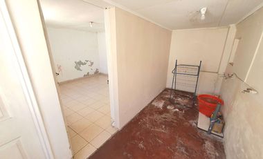 Amplia casa Uso Residencial-Comercial