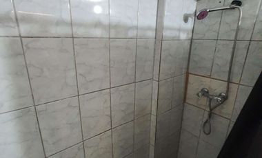 Amplia casa Uso Residencial-Comercial
