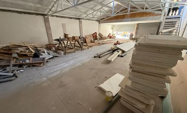 LOCAL AMPLIO PLANTA LIBRE 210M2 EN LIMACHE