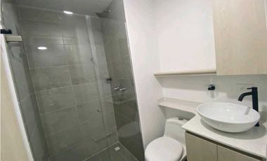 VENDO ACOGEDOR PENHOUSE EN SABANETA ASDESILLAS