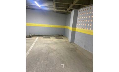 VENDO ACOGEDOR PENHOUSE EN SABANETA ASDESILLAS