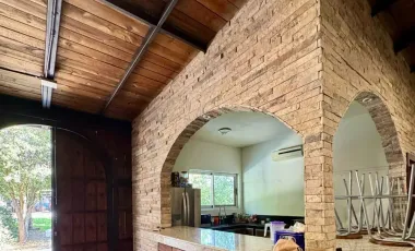 Quinta en venta en El Barrial, Santiago, Nuevo León