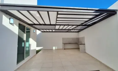 Casa en venta en Rincón de Alcántara, Saltillo, Coahuila de Zaragoza
