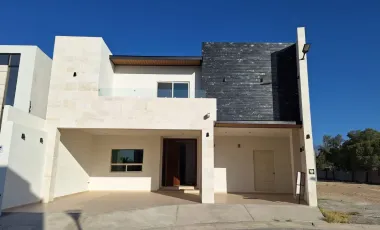 Casa en venta en Rincón de Alcántara, Saltillo, Coahuila de Zaragoza