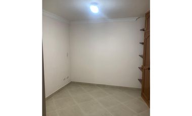 APARTAMENTO EN VENTA EN LA ESTRELLA EDIFICIO PH