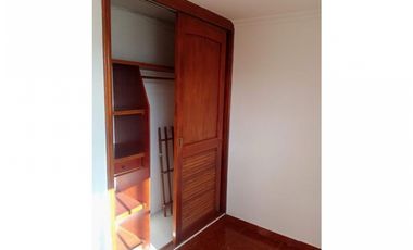 APARTAMENTO EN VENTA  MANRIQUE ORIENTAL 2 PISO CON TERRAZA