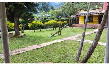 LOTE CON CASA PARA REMODELAR EN SAN ANTONIO DE PRADO MEDELLIN