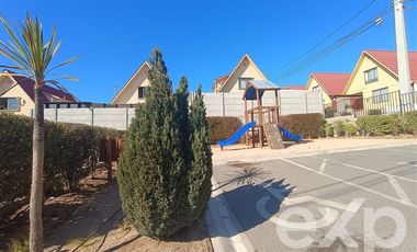 Casa en Venta en LAGO HUILLINCO