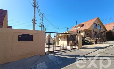 Casa en Venta en LAGO HUILLINCO