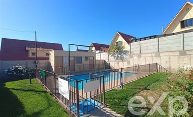 Casa en Venta en LAGO HUILLINCO