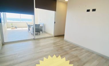 EN VENTA  HERMOSO  DEPTO  UBICADO  FRENTE  A  LA PLAYA