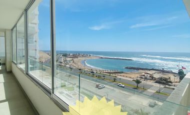 EN VENTA  HERMOSO  DEPTO  UBICADO  FRENTE  A  LA PLAYA