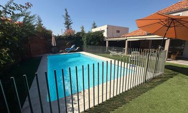 CASA EN ARRIENDO  SANTA ELENA DE CHICUREO