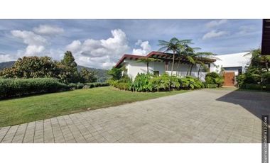 Finca en parcelación para venta en El Retiro