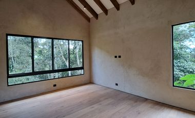 Finca independiente para alquiler en rionegro - rural