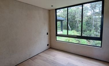Finca independiente para alquiler en rionegro - rural