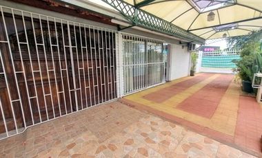 Local Comercial en Arriendo en La Florida / Walker Martinez