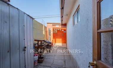 Casa ampliada de 140 m2, con excelente conectividad