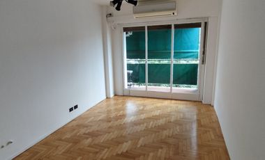 Alquiler Departamento 3 ambientes muy luminoso con balcon al frente