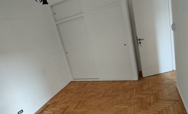 Alquiler Departamento 3 ambientes muy luminoso con balcon al frente