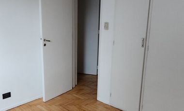 Alquiler Departamento 3 ambientes muy luminoso con balcon al frente