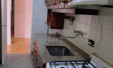 Alquiler Departamento 3 ambientes muy luminoso con balcon al frente