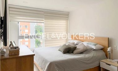 Apartamento moderno en El Poblado con excelente ubicación