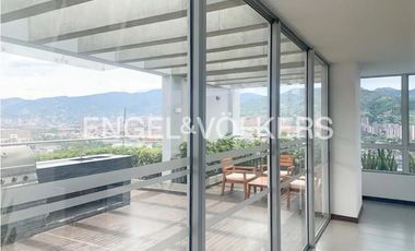 Apartamento moderno en El Poblado con excelente ubicación