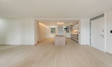 Apartamento de lujo remodelado en La Linde, a pasos de Provenza