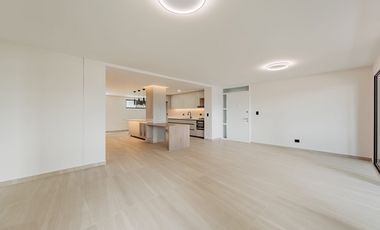 Apartamento de lujo remodelado en La Linde, a pasos de Provenza