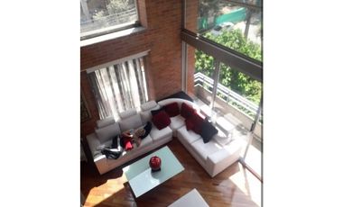 Apartamento Dúplex - Diagonal al CC El tesoro
