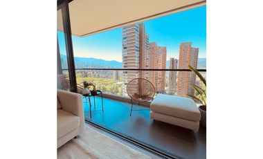 acogedor apartamento en altos del poblado con espectacular vista