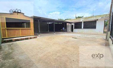 Terreno de 400m2 en esquina - Yarinacocha