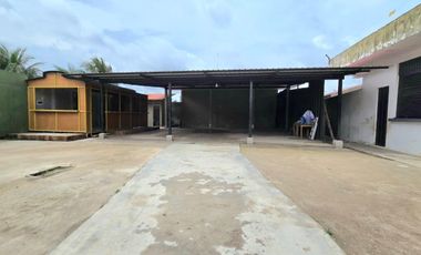 Terreno de 400m2 en esquina - Yarinacocha