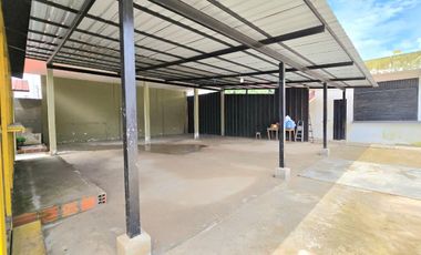 Terreno de 400m2 en esquina - Yarinacocha