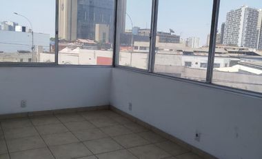 Oficina en Lima